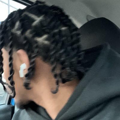 zari Profile
