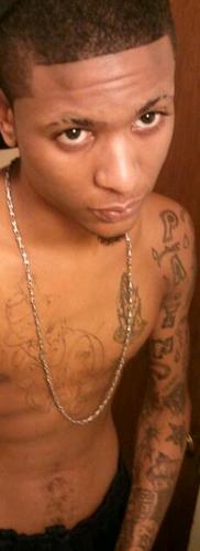 i do tatoos, go to da club and get real high for a living