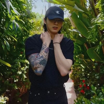 🍀✨️moneyfesting wins✨️🍀
🔰bangtan enthusiast🔰 pearl army 🇵🇭