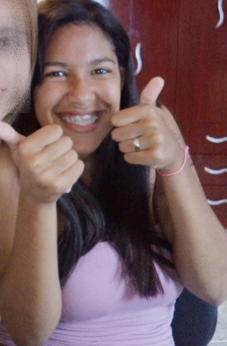Brenda Ribeiro , 14 anos , taurina , chata , ciumenta , ignorante , fresca, preguiçosa, orgulhosa, corinthiana maloqueira sofredora graças a Deus ♪