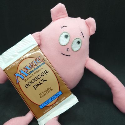 MTG復帰勢 アヴィシュカーからでしゅ
古くは第5版〜プロフェシーまで
コレクター寄りのカジュアルプレイヤー
絶版パックを収集中
好きなカードはラースのドラゴン、好きな部族はビーブル
ヘッダーはややみさん(@yayami_enbri)の妖怪ビーブル
I love Beebles !
@asparagus_IRIAM