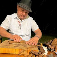 Jeffrey Cigars Daily (@jeffcigars2525) 's Twitter Profile