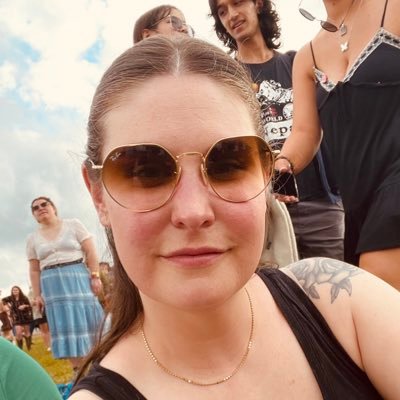 alexiscagney's profile picture. environmental scientist, perpetual pessimist, goddamn leftist | free palestine 🇵🇸 | 🌿💧⛰📚🌹she/her