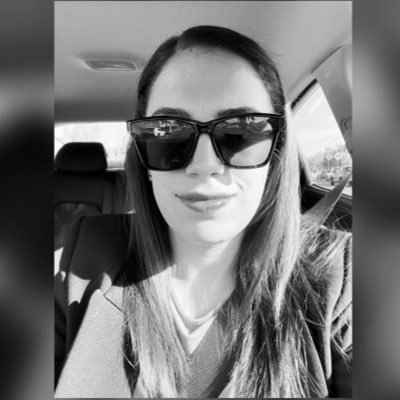 LaValeriaVo's profile picture. 32❤️