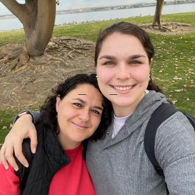 martha_hr68's profile picture. Es un verdadero placer hacer lo que me apasiona mientras estoy trabajando @tomatis_mexico!! #lovemyjob #psicologia #lovemylife