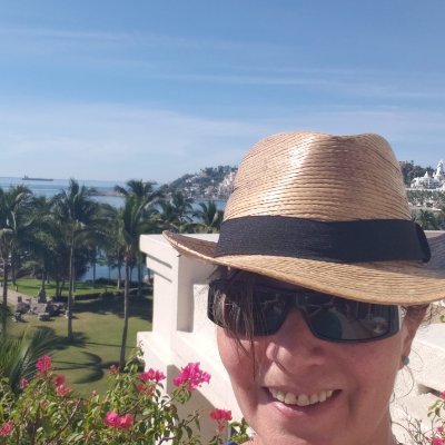 tete2001mx's profile picture. Libre pensadora, madre, abogada, amante de los libros, de la música, de los animales, ecologista y apartidista. Encontrando como ser mejor.