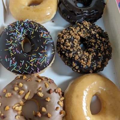 shirosa_n's profile picture. ウマ娘のライブの時のみ復活せしアカ