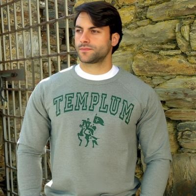 Representante de la marca @templum_es @pixela2_creativos_sl Visita nuestras redes para enterarte de más.