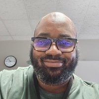 Black Man who smells agressively like soap (@nerdking784) 's Twitter Profile
