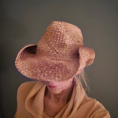 regina_voo12343's profile picture. 