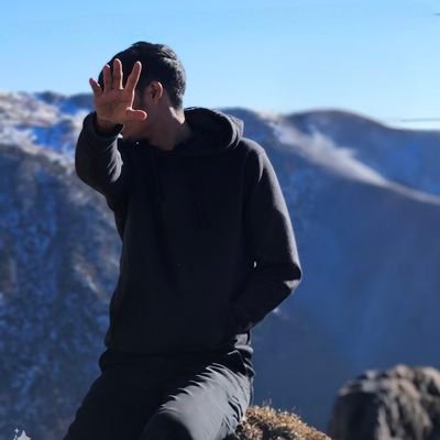 Rajnikant_1103's profile picture. x-trovert🤪 l Humour is hacked by senses | Revolves around Memes  | @NITRourkela