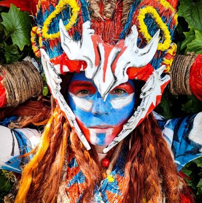 alesitacosplay's profile picture. Cosplay a manito 🧵🪡 Aloy
Props🛡Leds and Games 🇨🇱
Twitch 🎮 y tiktok/alesita_cosplay
Instagram/ @alesita_cosplay
Support me ⬇️ Suscríbete