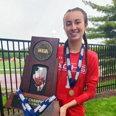 althoff catholic high school/Goalie/metro alliance FC premier/Central Illinois UnitedGA/keeperwars semi finalist/YouTube: @zoeymasengale Zoeymasengale@yahoo.com