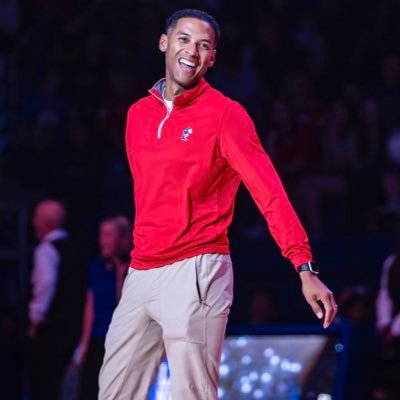 Assistant Men’s Basketball Coach at University of Kansas @kuhoops | 2008 & 2022 National Champions 🏆🏆 | Father - Husband |IG:coachjeremycase