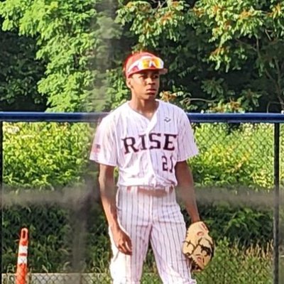 BryanRutledge_'s profile picture. Class of 27
5'10"
165 lbs
CF/SS
Long Jump