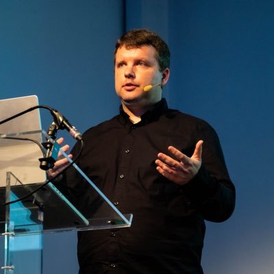 tomdw's profile picture. Moved to https://t.co/2iaYQJ9uiT | Architect with expertise in Data Mesh, DDD, Evolutionary Architecture, Platform Engineering, Java, etc