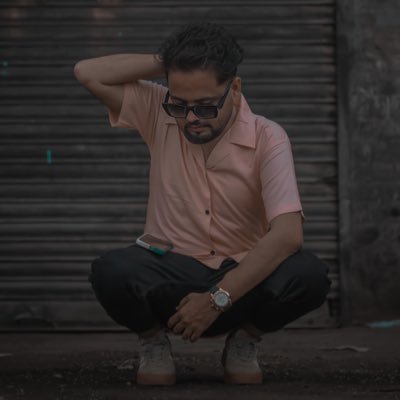 cheeeezy5's profile picture. ▪🖤🌚