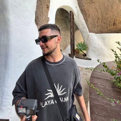tknfff's profile picture. 