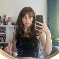 laura palmer updates 📈 (@nniamhy) 's Twitter Profile