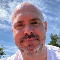 Chris (@cbeightytwo) 's Twitter Profile