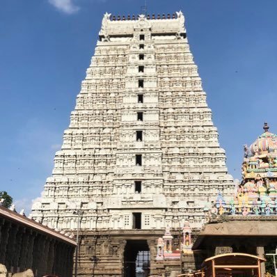 🕉️ Just a Sangi Sanaatani Speck! Dravidiods stay away! Likes and RTs are not endorsements!