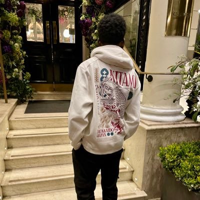 lv_official12's profile picture. United Is the best club in the world