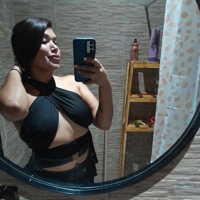 Instagram: @Carito_Andrade
Facebook: @caro Andrade
Emprendedora: #CaroAndrade