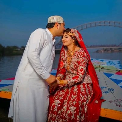 پري آهي منزل ٿڪا پير ناهن
اڙانگو آ رستو بلند حوصلا آهن