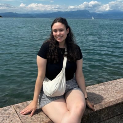 caitlinstark_'s profile picture. she/her, @UKLabour staffer