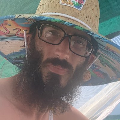 csescude's profile picture. 