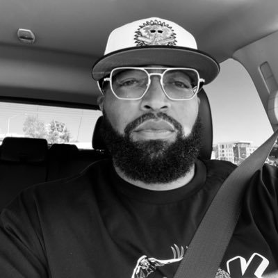 #SmokersRoom #420 #BangBangNinerGang #Beardgang #Virgo #DubNation #RepTheTown #40PlusTwitter My Twitter does not reflect my employer