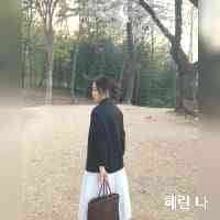 hyerinnna12's profile picture. seokz_