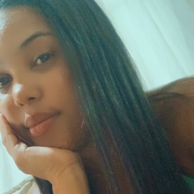 lunadhay's profile picture. Dona Cabaré 🌹