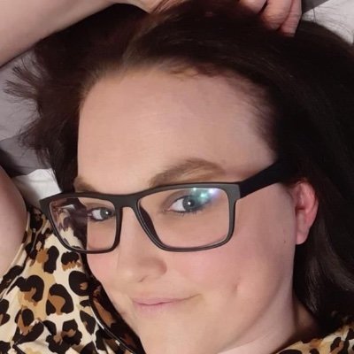 LouiseLoui7389's profile picture. 