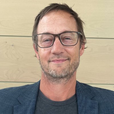 Son, husband, dad. Marketer of supercomputing things @HPE & @HPE_Cray. @WSUPullman alum #GoCougs. #WhiteCenter to #Boise #PNW 🎸🥁