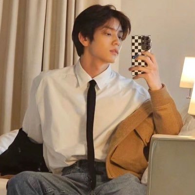 you'll be the prince and i'll be the princess - soobin☔️