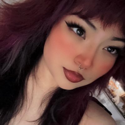 Ch0rdeva's profile picture. 🌸 cat lady 🌸 09/23/18 🌸 anime 🌸 
                 💜@Ghoulysss💜