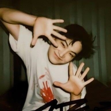 fan account. Since 2017. This site has no official affiliation with GOT7. Your #1 source for all the things about GOT7's fashion & styles.
제이비 마크 잭슨 진영 영재 뱀뱀 유겸