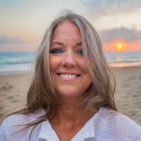 Gail ☮️🌻 ♎️🌴🐶🌇🌳🚲🌼 (@gailfriedt) 's Twitter Profile Photo Gail ☮️🌻 ♎️🌴🐶🌇🌳🚲🌼 (@gailfriedt) 's Twitter Profile Photo