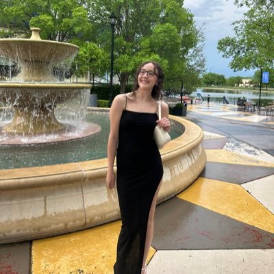 abbyengle2006's profile picture. 