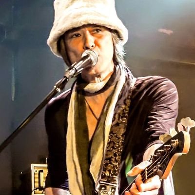 Itsan12's profile picture. 高槻でDINING BAR & LIVE  Flame と BASSIST やってます🎼　