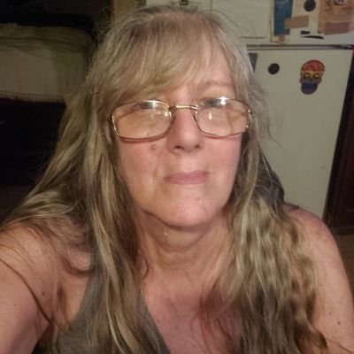 tree hugging, bleeding ❤️ liberal, LBGTQIA advocate, overcoming internalized misogyny & racism.
atheist, if there is a God he needs to throw ⚡
Delivery driver