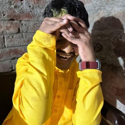 Shamresh275612's profile picture. 