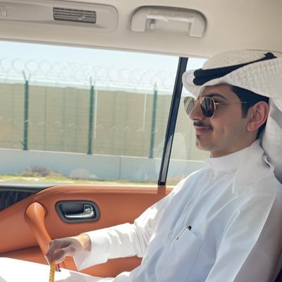 طالب جامعة الكويت تخصص الخدمة الاجتماعية/عضو نادي الخدمه الاجتماعية و الحاصلين على تميز في احدى معايير جائزة التميز للأندية المهنيه بكليات جامعة الكويت 2025
