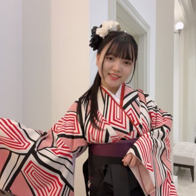 harunenn_1204's profile picture. 高校生3年生✨17歳🌷 #バイク女子   SNS一覧⬇️