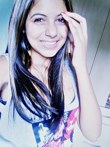 soou aquela que adora te pirraça U.U , teimoza não apenas dou o meu palpite G.G   ,  .     .-. seegui ? prometo seguir de volta *-* hhe'