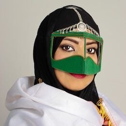 قابوسية عمانية مسقطية من دار هيثم المجد والعز.
مهندسة، جامعة صحار 🏗🏢