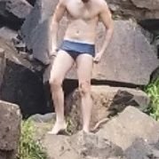 machos_so's profile picture. Perfil dedicado ao público masculino, que também curte machos em vestiários, exibicionismo e pegação em público.