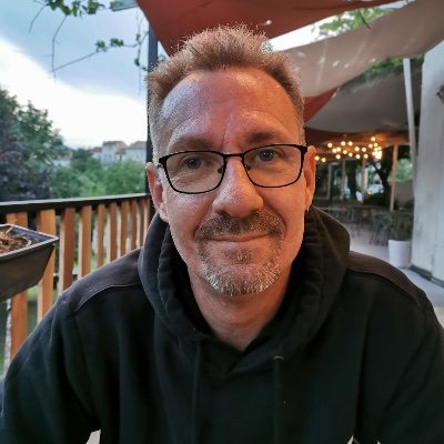 Cha79809Mickael's profile picture. 