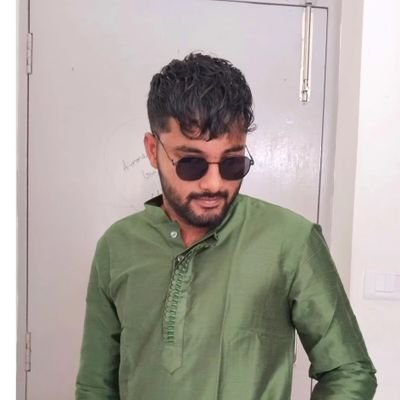 DeveshKumarArya's profile picture. Ex- GDSC | Ex-Intern @Compsci |
4th year - BTech (cse) 
Indian Institute of Information Technology DM, Kurnool.